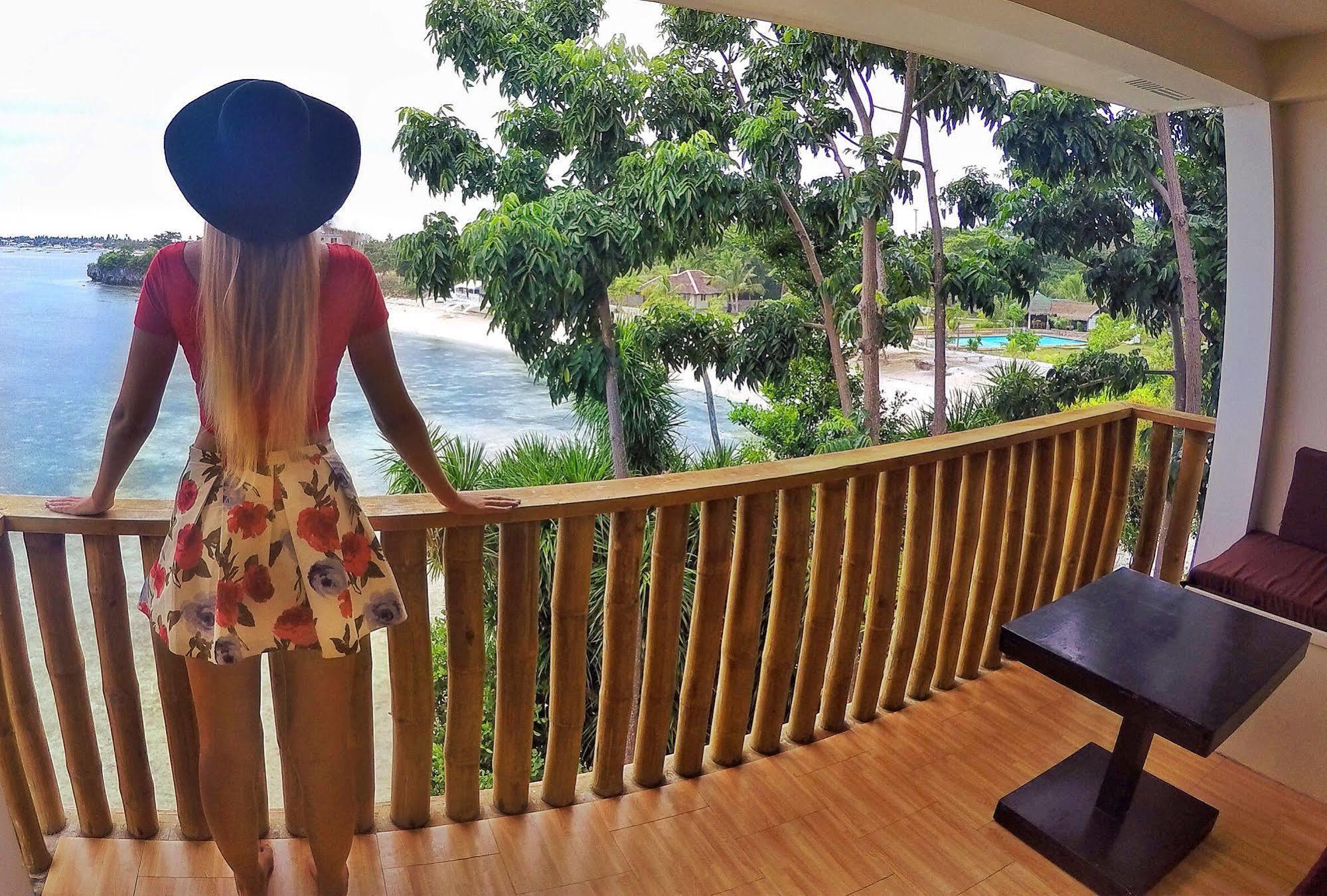 Thresher Cove Dive Resort Malapascua Exterior foto